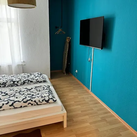 Zentrum, 3zi, 5p, Wifi, Balkon, Ruhig Apartment