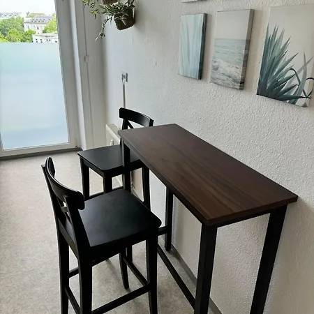 Zentrum, 3zi, 5p, Wifi, Balkon, Ruhig *