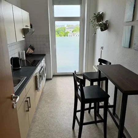 Zentrum, 3zi, 5p, Wifi, Balkon, Ruhig * شيمنيتز