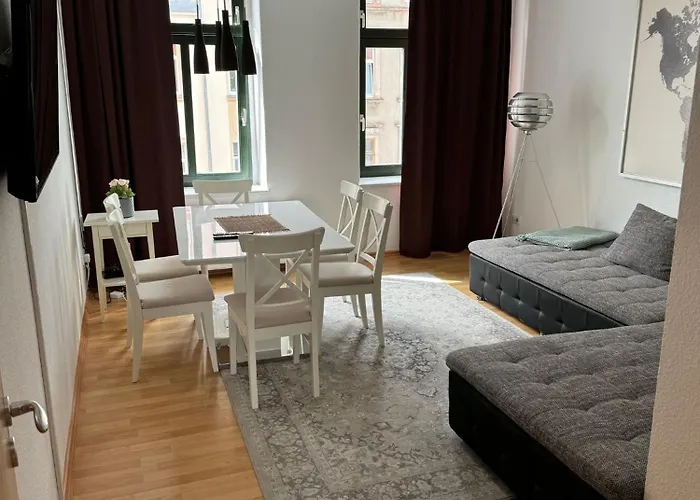 Zentrum, 3zi, 5p, Wifi, Balkon, Ruhig