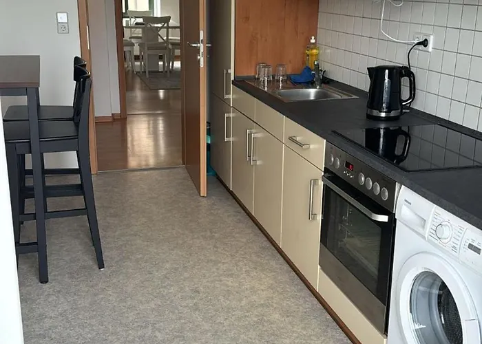 Zentrum, 3zi, 5p, Wifi, Balkon, Ruhig Apartament *