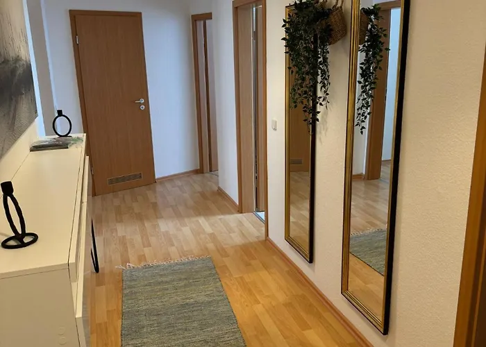 Zentrum, 3zi, 5p, Wifi, Balkon, Ruhig شيمنيتز