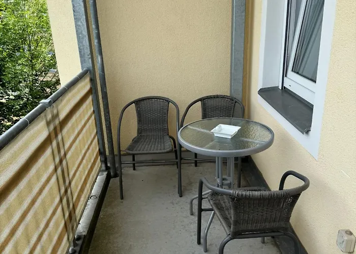 Zentrum, 3zi, 5p, Wifi, Balkon, Ruhig Apartament